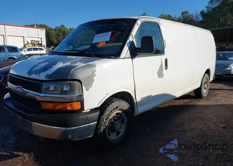 2012 Chevrolet Express 2500 Work Van z USA, uszkodzony, nr VIN 1GCWGGFG2C1130900